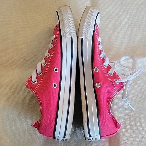 Converse Chuck Taylor - Picture 4 of 7